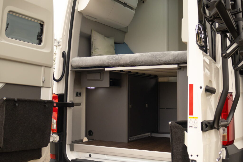 VW Grand California CaliCamper Innenraum3